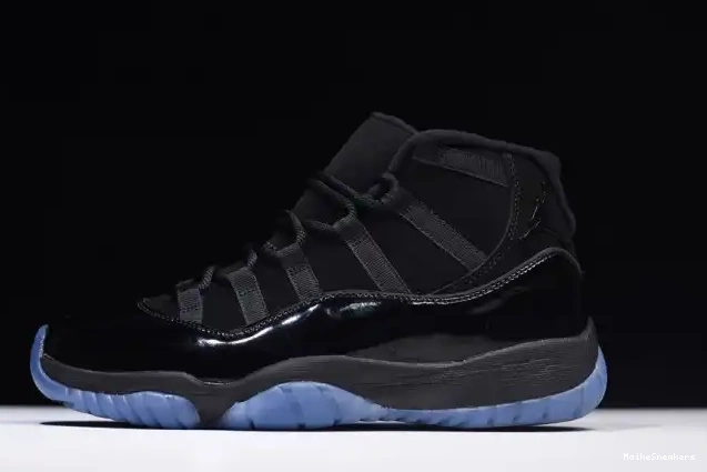 MaikeSneakers and 378037-005 black Cap 11 Gown Jordan Air 0624